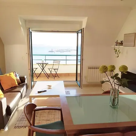 Precioso ático Con Vistas A Pie De Playa