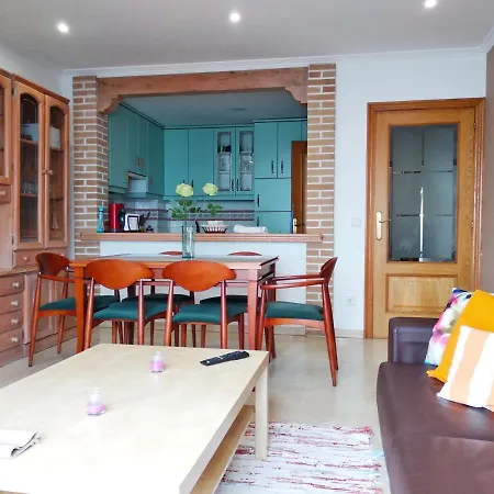 Precioso ático Con Vistas A Pie De Playa