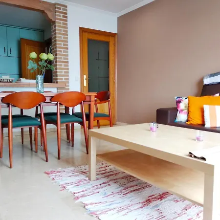 Precioso ático Con Vistas A Pie De Playa