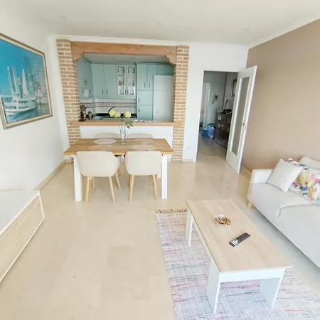 Precioso Atico Con Vistas A Pie De Playa Apartment *
